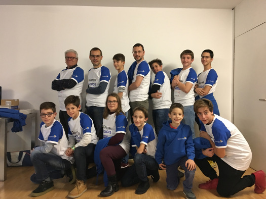 Per la stagione FLL 2017/18, il team SmileBots è composto  da

Davide, Pietro, Damiano, Federico, Matilde, Davide, Alan, Matteo, Giacomo e la mascotte Giulio.

In bocca al lupo!